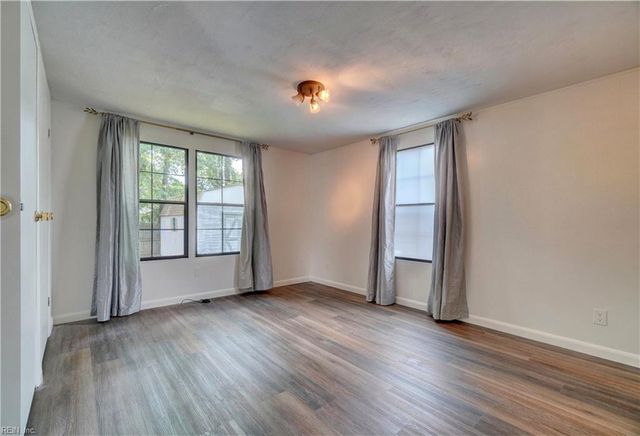 250 Burnetts WAY, Suffolk, VA 23434