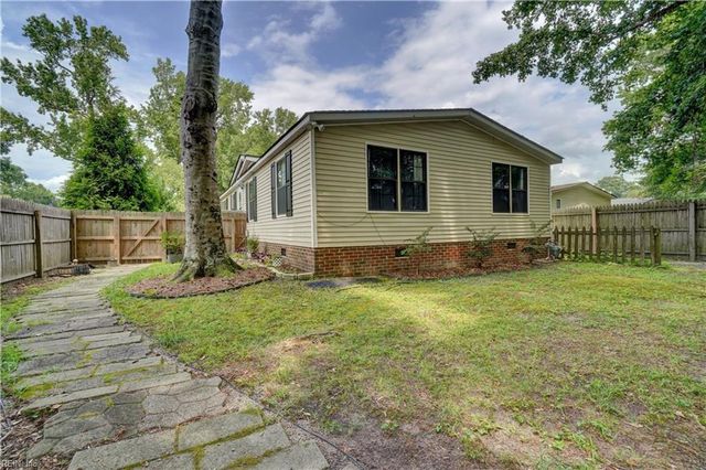 250 Burnetts WAY, Suffolk, VA 23434