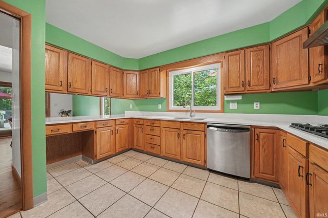 20957 Riverbrook Lane, Bristol, IN 46507