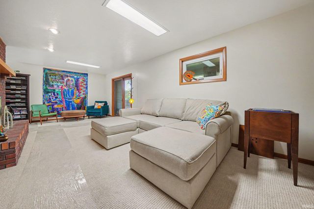 20957 Riverbrook Lane, Bristol, IN 46507
