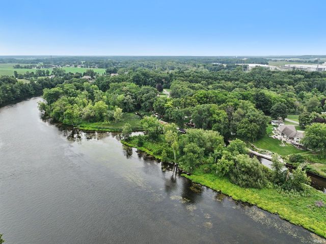 20957 Riverbrook Lane, Bristol, IN 46507
