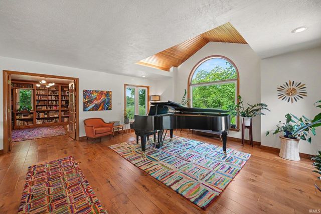 20957 Riverbrook Lane, Bristol, IN 46507