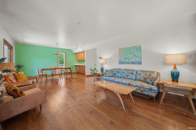 20957 Riverbrook Lane, Bristol, IN 46507