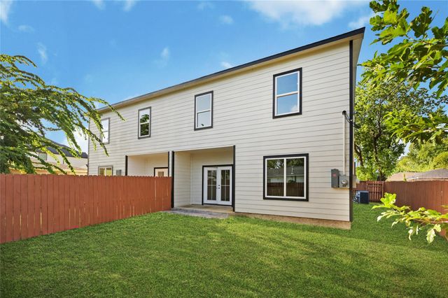 9807 Bamboo Road A, Houston, TX 77041
