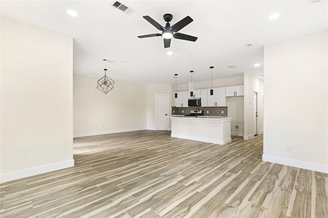 9807 Bamboo Road A, Houston, TX 77041