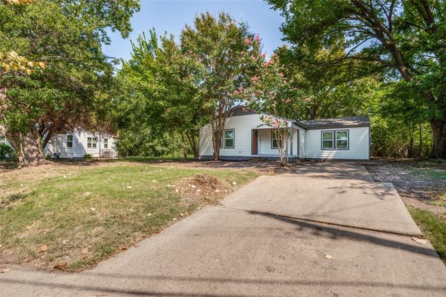 3260 Nandina Drive, Dallas, TX 75241