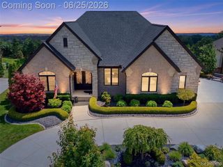 60778 Forest Creek Drive, Washington, MI 48094