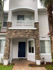 8236 SW 25th Ct 103, Hollywood, FL 33025