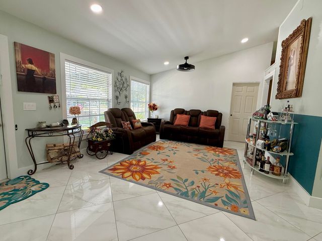 7743 Elwood Drive, Greenacres, FL 33467