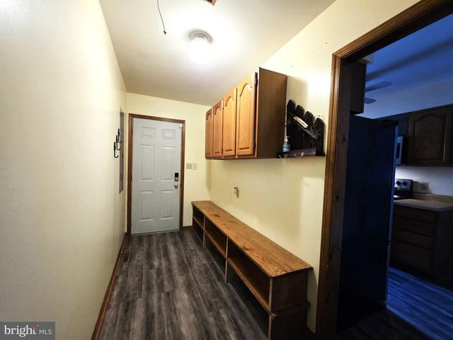 29325 W LINE RD, Delmar, MD 21875