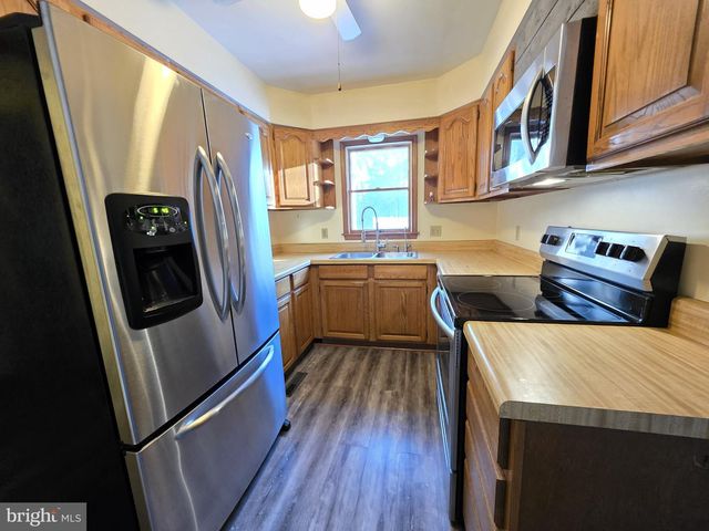 29325 W LINE RD, Delmar, MD 21875