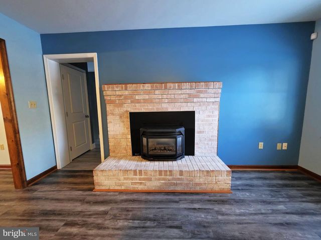 29325 W LINE RD, Delmar, MD 21875