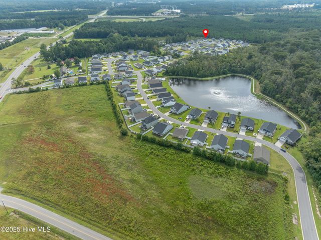 220 Averyville Drive, Conway, SC 29526