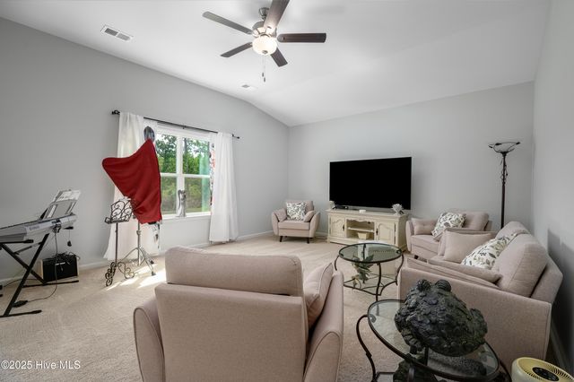 220 Averyville Drive, Conway, SC 29526