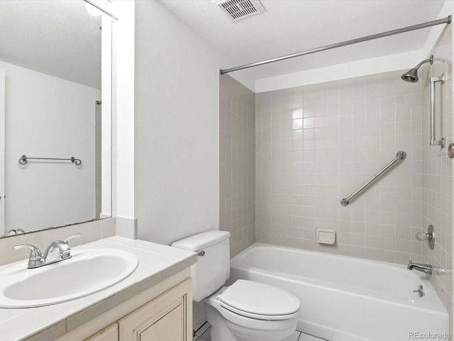 315 Arapahoe Ave 202, Boulder, CO 80302