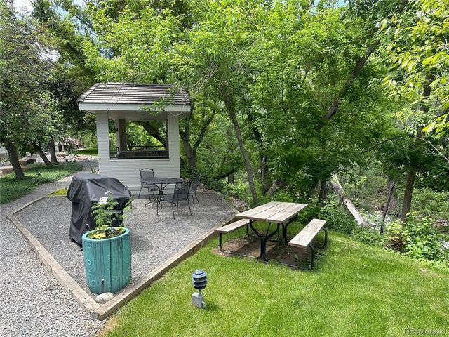 315 Arapahoe Ave 202, Boulder, CO 80302