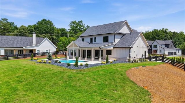 6008 Bluewater Boulevard, Gainesville, GA 30506