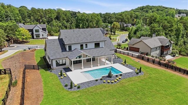 6008 Bluewater Boulevard, Gainesville, GA 30506