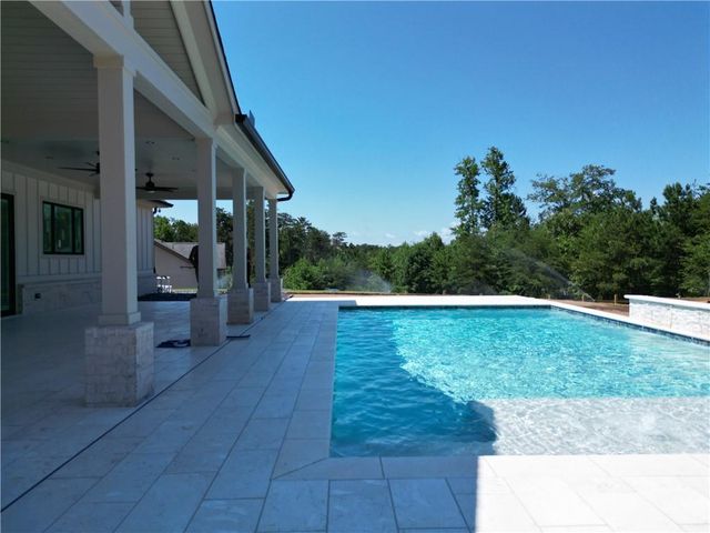 6008 Bluewater Boulevard, Gainesville, GA 30506