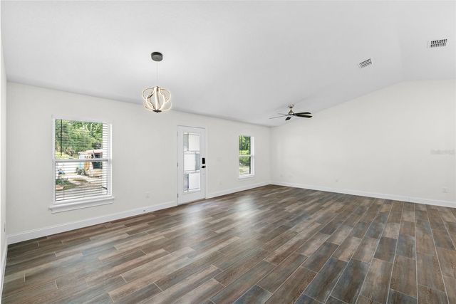 5160 80TH WAY N, St Petersburg, FL 33709
