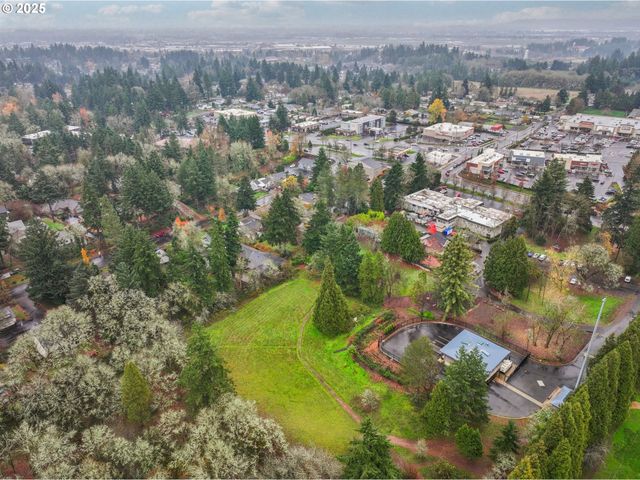 780 IDYLWOOD Dr, Salem, OR 97302