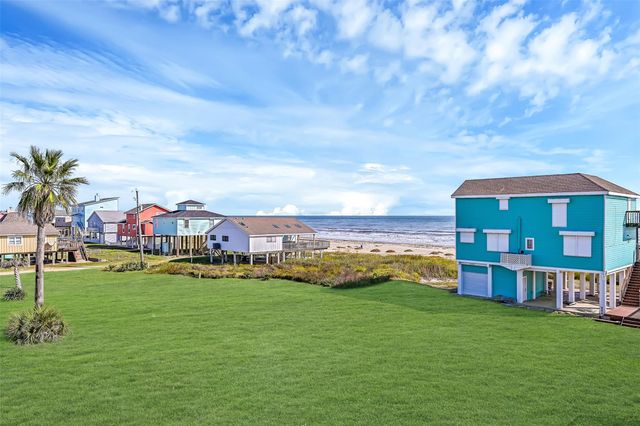 21417 Gulf Drive, Galveston, TX 77554