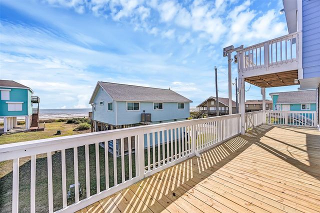 21417 Gulf Drive, Galveston, TX 77554