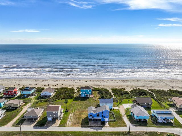 21417 Gulf Drive, Galveston, TX 77554