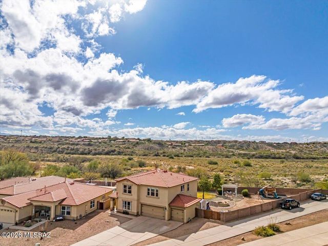 10652 S Silverbluff Drive, Vail, AZ 85641