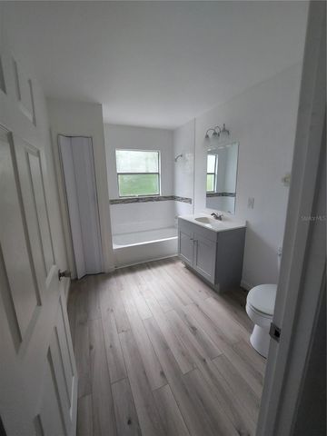 253 N BLUE LAKE AVENUE, Deland, FL 32724