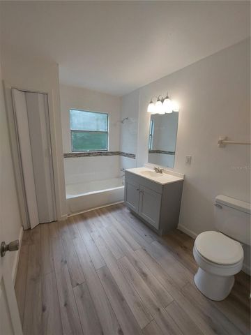 253 N BLUE LAKE AVENUE, Deland, FL 32724