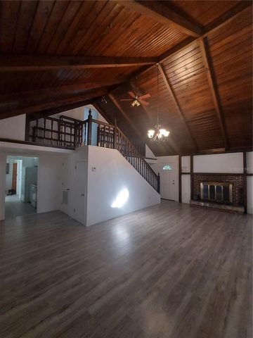 253 N BLUE LAKE AVENUE, Deland, FL 32724