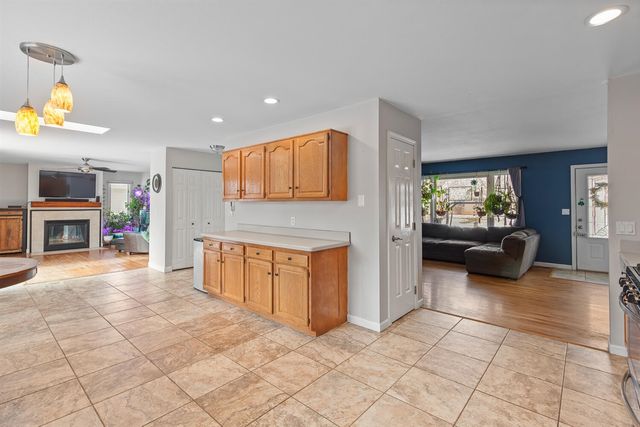 2658 Spielman Heights Drive, Adrian, MI 49221