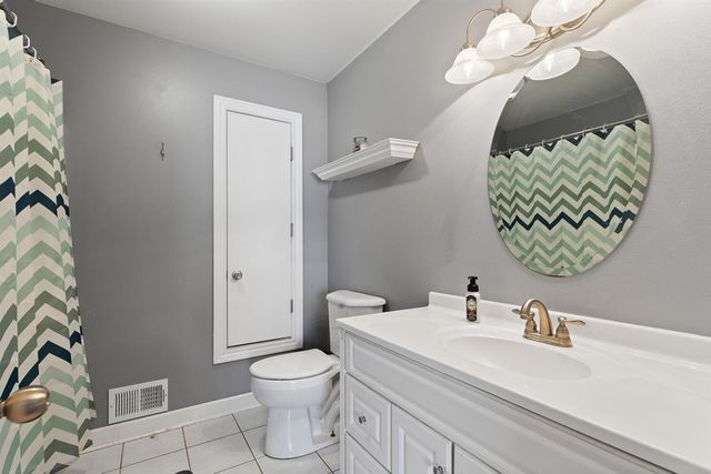 2658 Spielman Heights Drive, Adrian, MI 49221