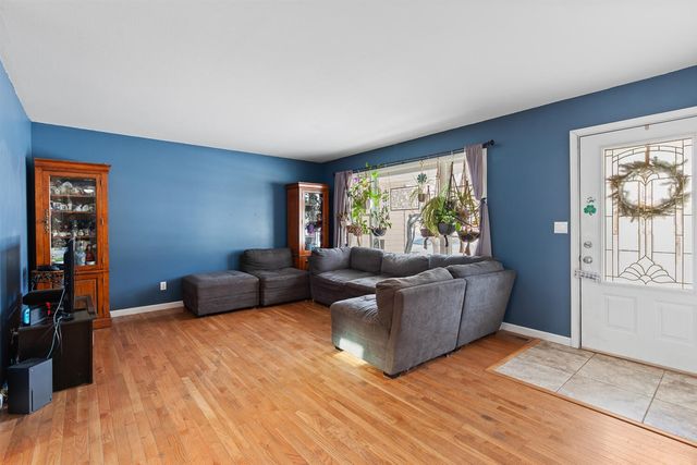 2658 Spielman Heights Drive, Adrian, MI 49221