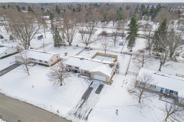 2658 Spielman Heights Drive, Adrian, MI 49221