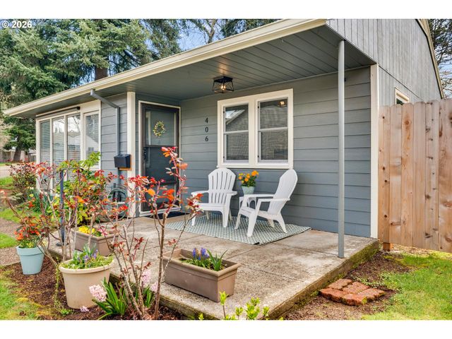 406 EASTFIELD Dr, Oregon City, OR 97045