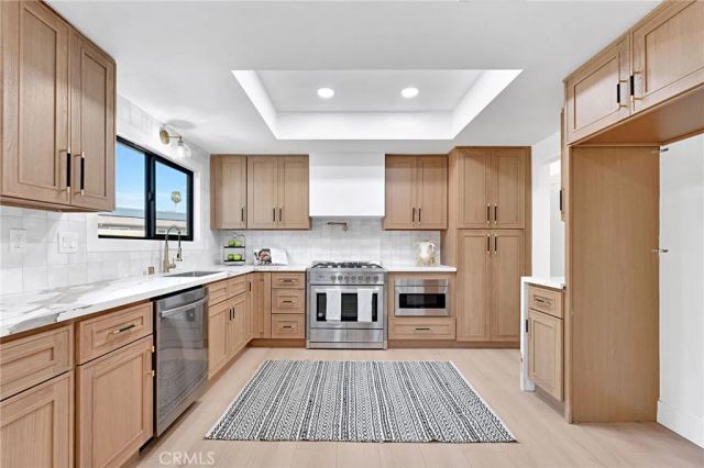 467 Lee Ave, Claremont, CA 91711