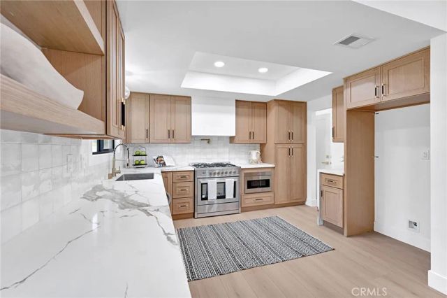 467 Lee Ave, Claremont, CA 91711