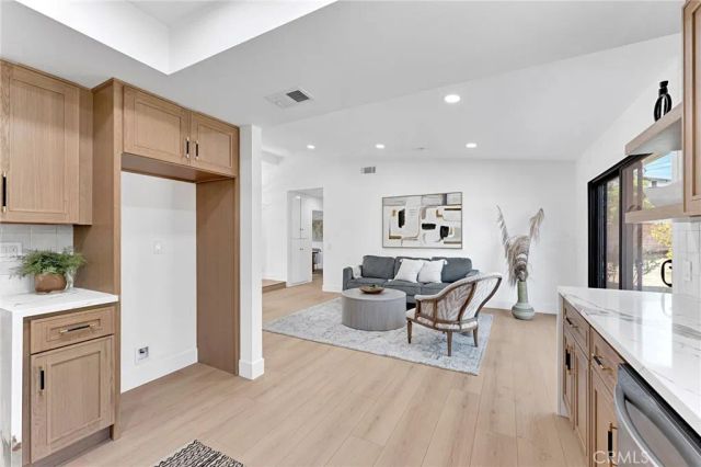 467 Lee Ave, Claremont, CA 91711