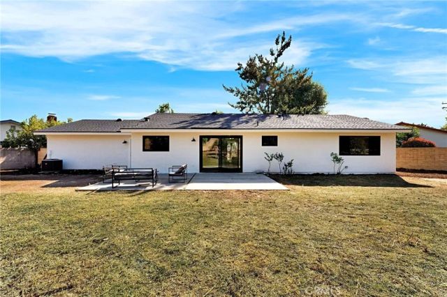 467 Lee Ave, Claremont, CA 91711