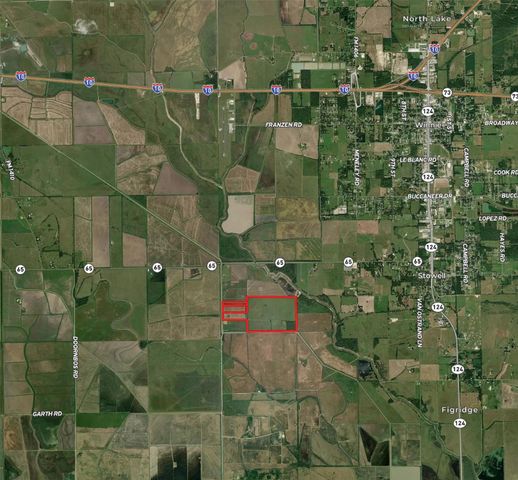 747 Canal Road, Winnie, TX 77665