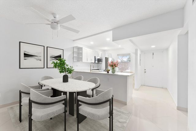 7797 Golf Cir Drive 104, Margate, FL 33063