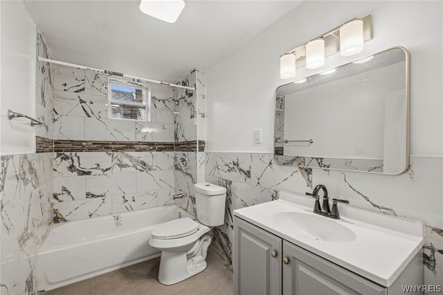237 Rounds Avenue, Buffalo, NY 14215