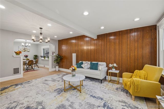 237 Rounds Avenue, Buffalo, NY 14215