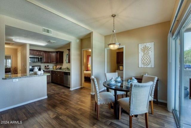 4045 W Bell Road 3, Phoenix, AZ 85053
