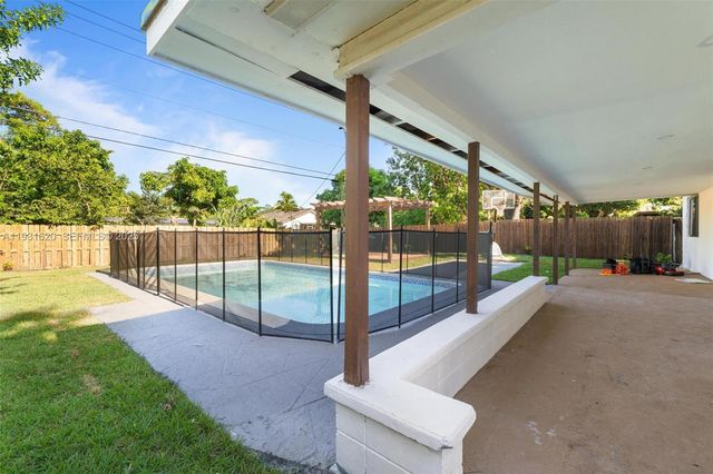 1516 SW 30th Terrace, Fort Lauderdale, FL 33312