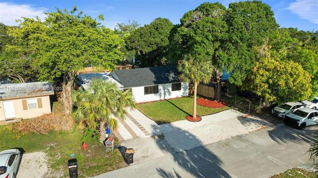 1516 SW 30th Terrace, Fort Lauderdale, FL 33312
