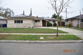 4115 E Dayton Avenue, Fresno, CA 93726