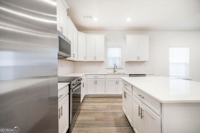 107 Prospect Avenue, Perry, GA 31069